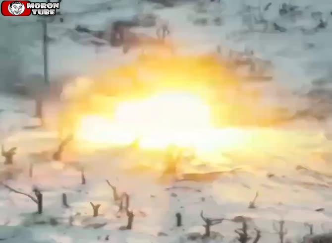 Video :An entire Russian T-90 tank is destroyed